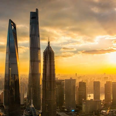 Private Tour: World Financial Center, the Bund, Yu Garden and Shanghai Museum