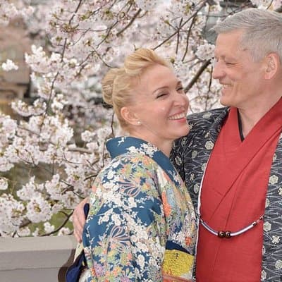 Buy Kimono: Choose from your favorite kimono and obi!