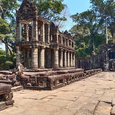 Private Half-Day To Peah Khan and Neak Pean Temples