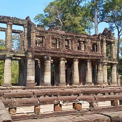 Half Day Private Tour: Preah Khan & Neak Pean Temple