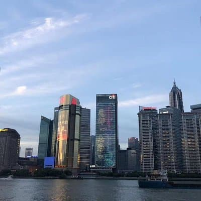 1-Day Private Tour to Shanghai Museum,Yu Garden, the Bund and Nanjing Road