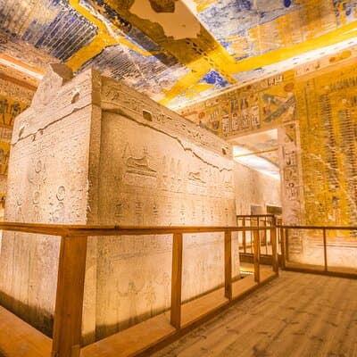 Private Guided Tour to Valley of the Kings