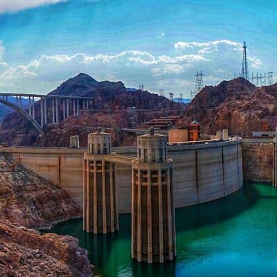Small Group Grand Canyon, Hoover Dam, 7 Magic Mountains VIP Tour