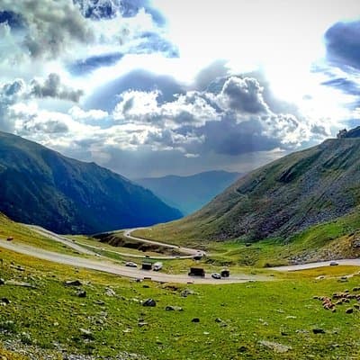 Exclusive Tour on Transfagarasan, Balea Lake, Balea and Capra Waterfalls