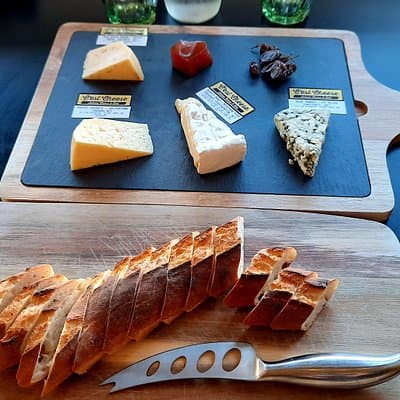 Martinborough Foodie Half Day Tour from Wellington
