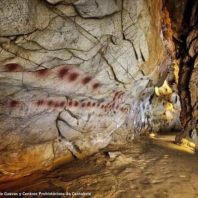 Private Puente Viesgo Caves Full-Day Tour from Santander