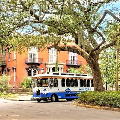 Explore Savannah Sightseeing Trolley Tour with Bonus Unlimited Shuttle Service