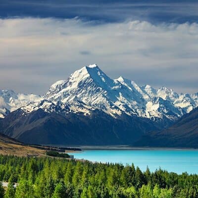 Mt Cook & Tekapo Small-Group Tour from Christchurch with lunch