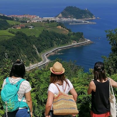 Coastal "Winery Camino Trail" Walking Tour from San Sebastian