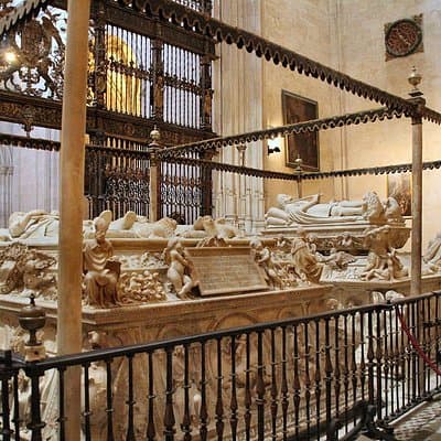 Granada: Royal Chapel guided walking tour