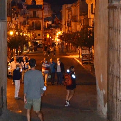 I Briganti by night by jeep