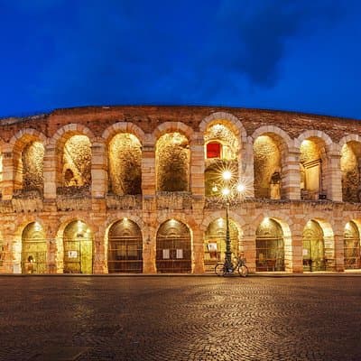 Verona Scavenger Hunt and Highlights Self Guided Tour