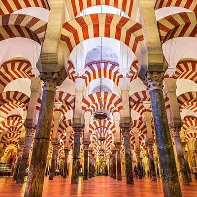 Tour pour la mosquée, l'Alcazar et le quartier juif