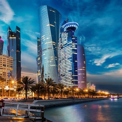 Doha City Tour: Guided Tour to Souq Waqif, Katara, Pearl Island
