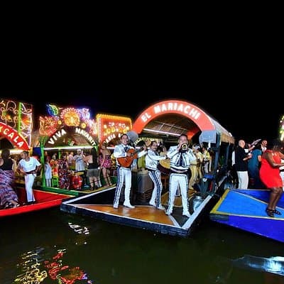 Xoximilco Mexican Party Tour with Transportation from Cancun