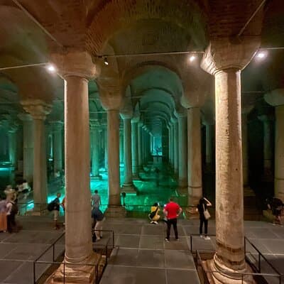 Istanbul Guided Tour Hagia Sophia, Topkapi, Cistern with Tickets