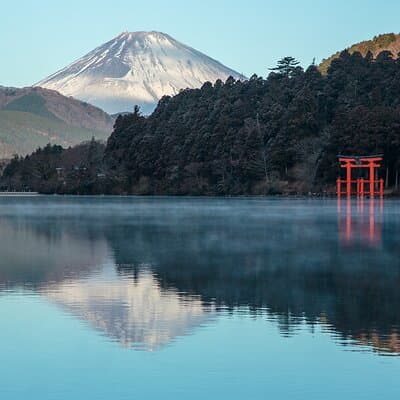 Custom Private Tour in Hakone with a Certified Local Guide