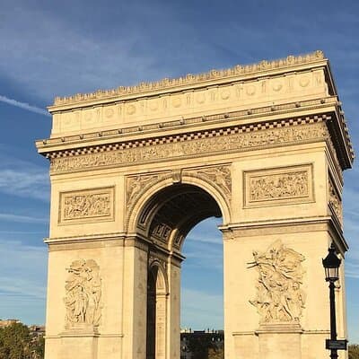 Arc de Triomphe Rooftop Tickets - Optional Private Guide
