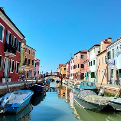 Private Excursion by Typical Venetian Motorboat to Murano, Burano and Torcello