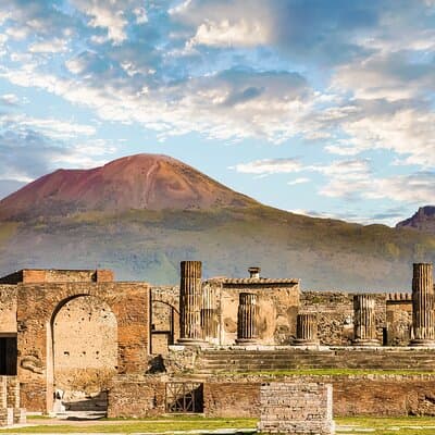 Pompeii from Rome with Optional Mt. Vesuvius & Pizza Lunch