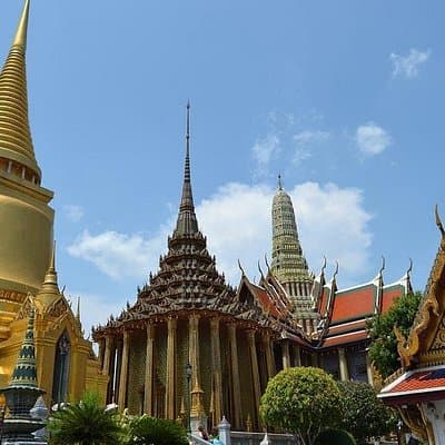 Bangkok Grand Palace and Emerald Buddha Tour