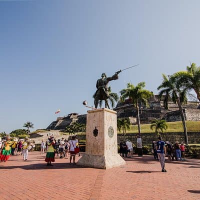 Fortress, Old Town and Shopping in Cartagena (Only for Cruisers )