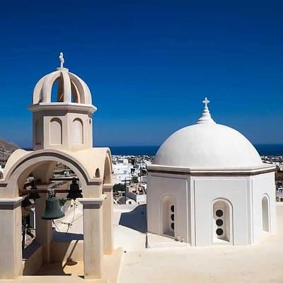 Traditional Villages & Akrotiri Excavations: Private Tour