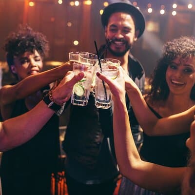 Nuremberg: Bachelor(ette) Party – Shots & Club Entry