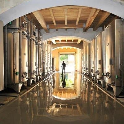 Full-Day Wine Tour around Luberon from Marseille