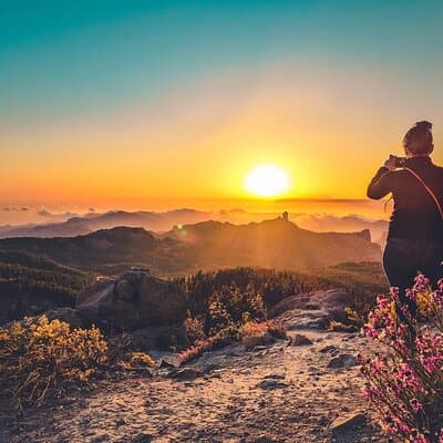 The Volcano Heart Tour: Hiking, Tasting and Sunset Experience