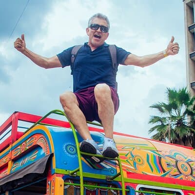 City tour Medellin + Comuna 13 + Graffititour Paisa for a day