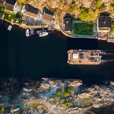 Guided Sightseeing Cruise on Oslofjord by Premium Silent Boat