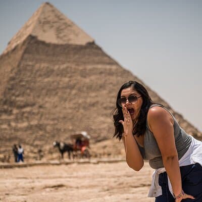 Half Day Tour Giza Pyramids& Great Sphinx with Private Tour Guide
