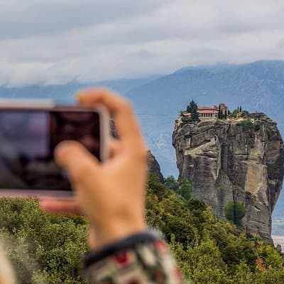 Meteora Half-Day Small Group Monasteries Tour with Hotel Pickup