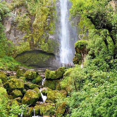 Giron Waterfall and Busa Lake