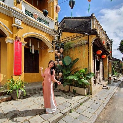 Private Hoi An Ancient Town Walking Tour & Hoai River Boat Ride