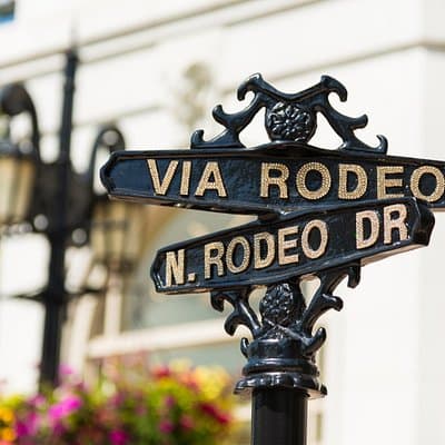 Beverly Hills Food Tour with Gourmet Tastings and Drinks