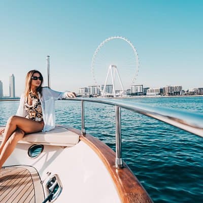 1 HR - Dubai Marina Luxury Yacht Tour