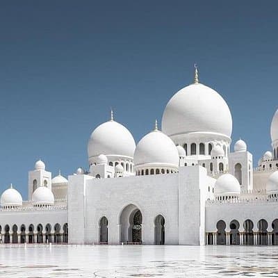 Abu Dhabi Golden Hour Gems Qasr Al Watan and Mosque Sunset Tour