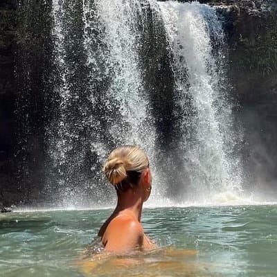 Behind The Bay - Explore Like a Local: Waterfalls/paddleboarding