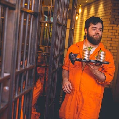 Experiencia de cóctel en la prisión de Alcotraz en Manchester