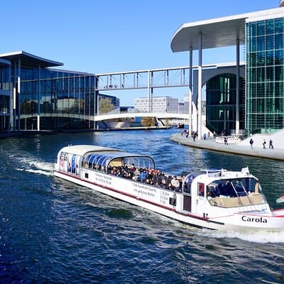 Berlin: 1-hr Boat Tour with Bilingual Live Guide (DE/EN)