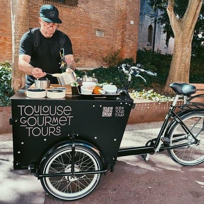 Visite gastronomique et historique de Toulouse avec un chef (en anglais)