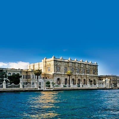 Istanbul Dolmabahce Palace Tour with Bosphorus Cruise with Guide