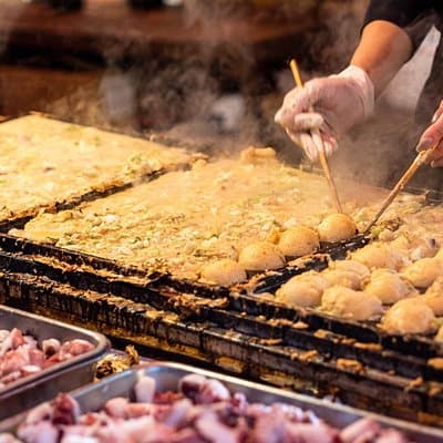 Osaka Local Foodie Walking Tour in Dotonbori and Shinsekai