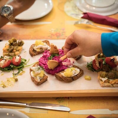 Thessaloniki Food Tour: A Feast of Local Delicacies
