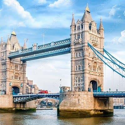 VIP Early Access: Opening Ceremony Tower of London & Bridge Entry