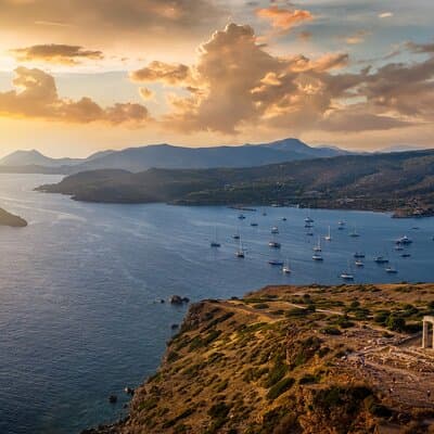 Cape Sounion and Temple of Poseidon Half-Day Small-Group Tour from Athens