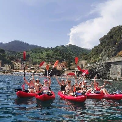 Kayak experience with Carnassa Tour in Cinque Terre + Snorkeling