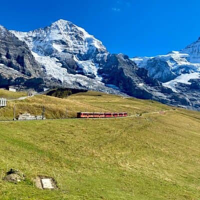 Lauterbrunnen, Jungfrau & Grindelwald Tour | From Interlaken